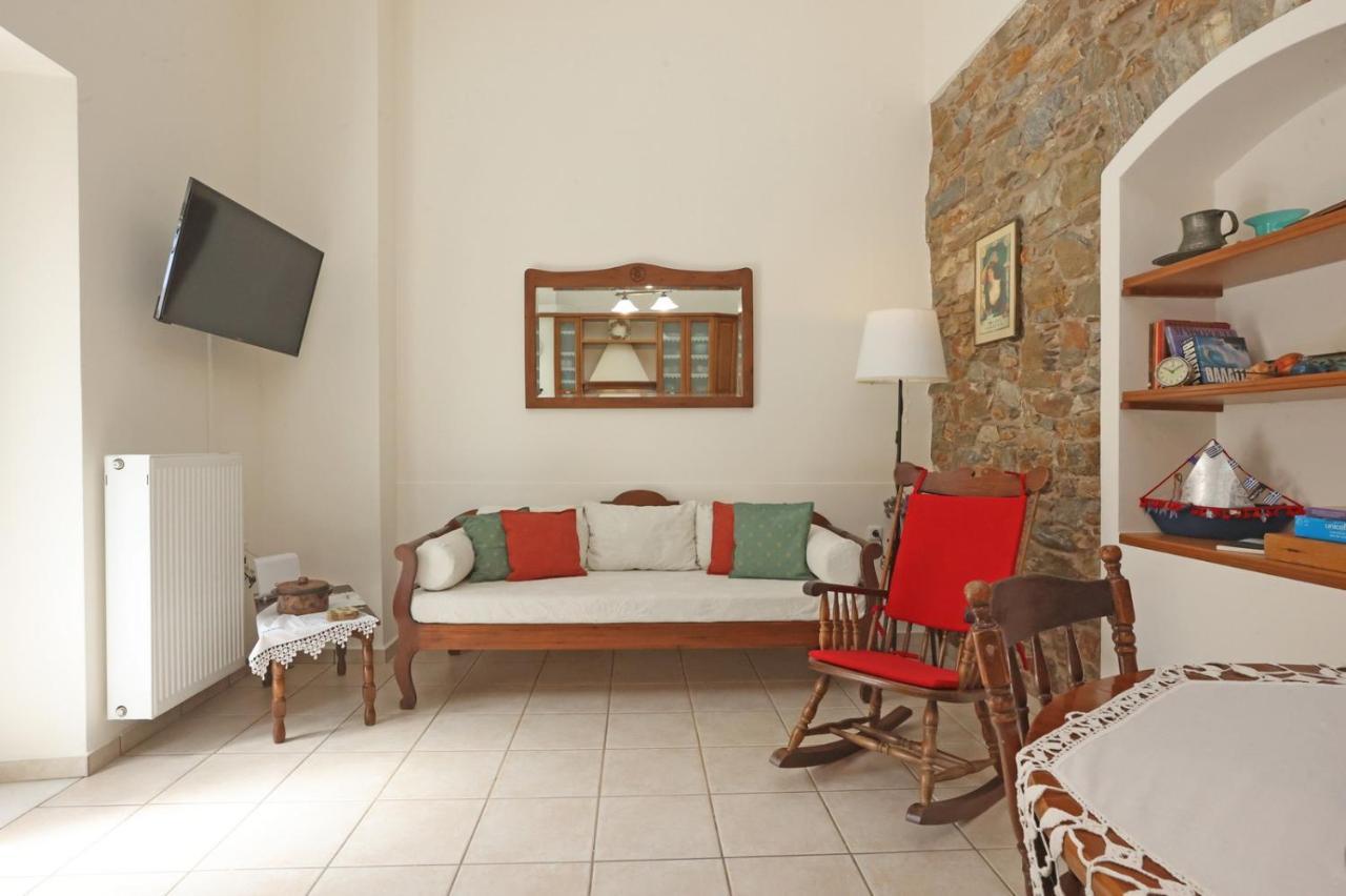 Babina'S Place-Traditional House In Ermoupoli Dış mekan fotoğraf
